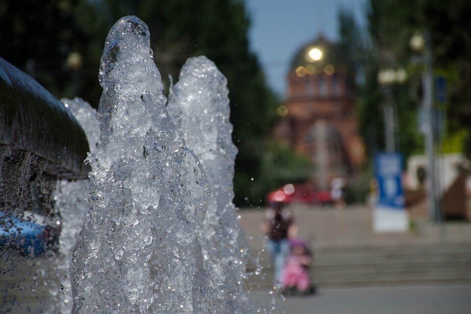     В Волгограде должны бесперебойно работать все фонтаны Геннадий БИСЕНОВ