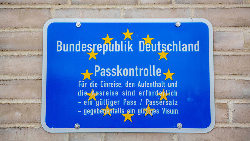     Паспортный контроль в ФРГ Legion-Media Manngold