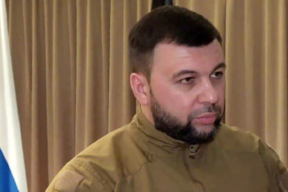     Денис Пушилин пожелал Чеченской Республике процветания, и чтобы на ее земле всегда царили мир и благополучие. Фото: пресс-служба Главы ДНР
