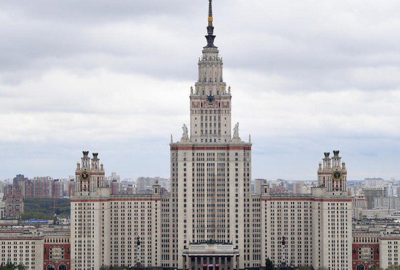 Обращение к подписчикам: ставьте лайки, тк недоброжелатели и конкуренты канала активно ставят дизлайки, препятствуя дальнейшим показам публикаций в ленте Дзена. Я работаю для вас. Делитесь своими мыслями, соображениями в комментариях. Мне и другим читателям будет очень интересно узнать Ваше мнение по теме. 