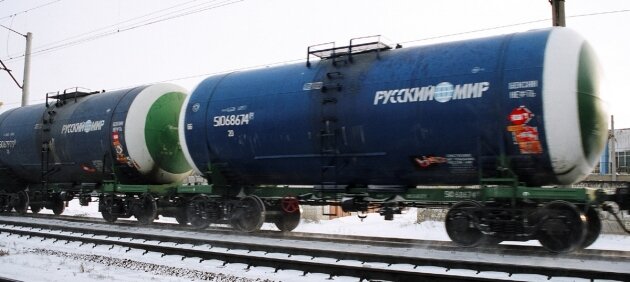    Эшелон с нефтью (cc) Зимин Василий Геннадиевич