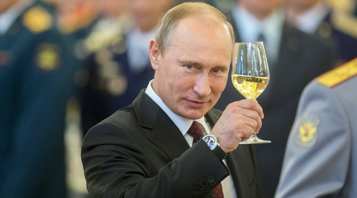 у путина день рождения