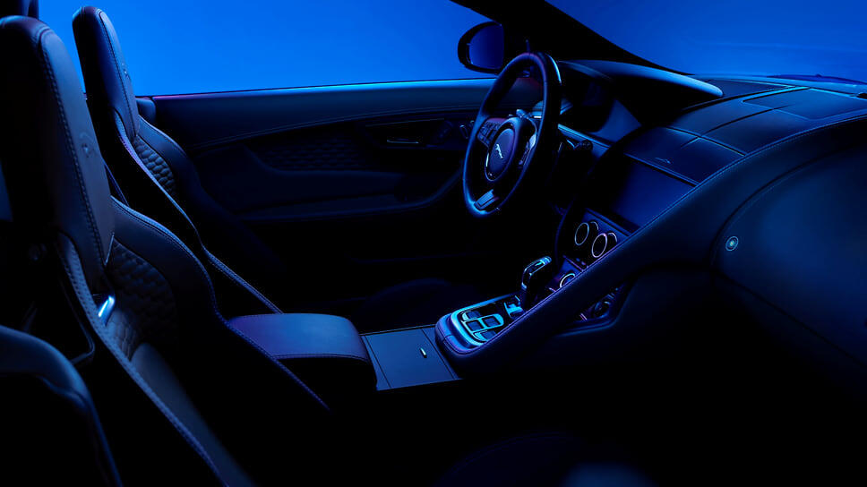Фото: Jaguar📷Jaguar F-Type Convertible 75