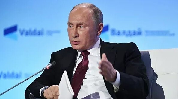 Президент В.В, Путин выступает на Валдайском форуме.