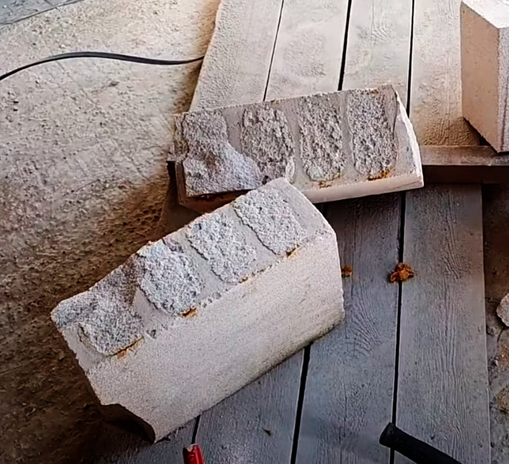 Газобетон сломался не по клей-пене. Эксперимент.