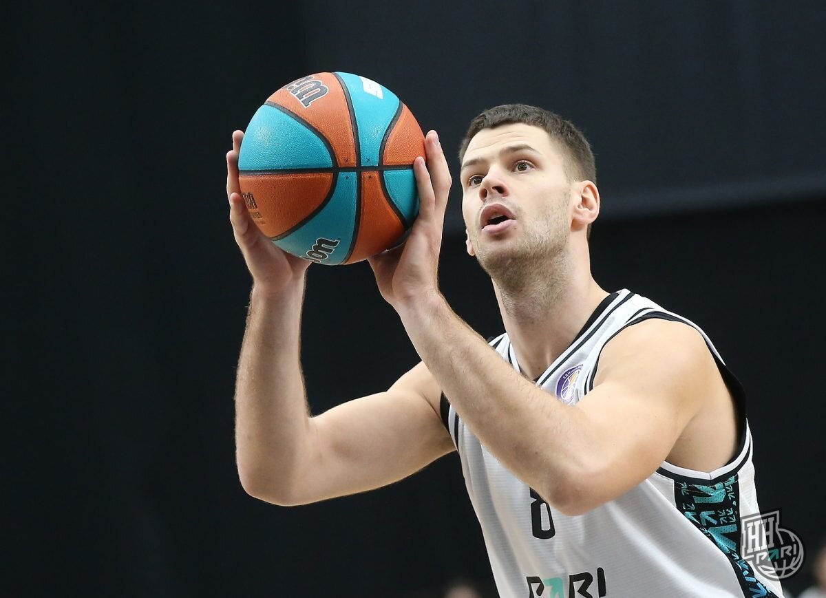    Нижегородцы одержали первую домашнюю победу в чемпионате Единой лиги ВТБ Дмитрий Витюгов