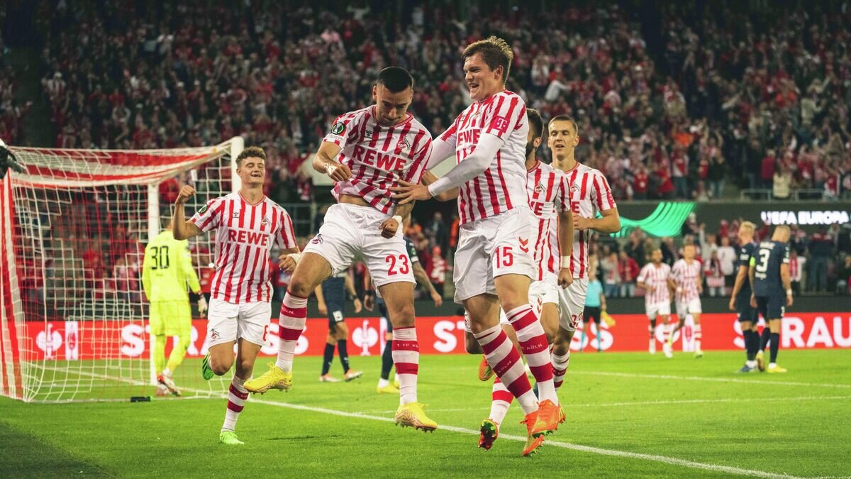    Футболисты "Кельна"© пресс-служба клуба "Кельн"