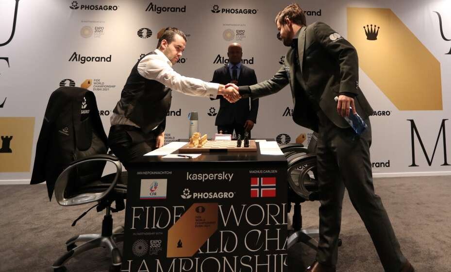    Магнус Карлсен отказывается играть против Яна Непомнящего. Фото: ТАСС