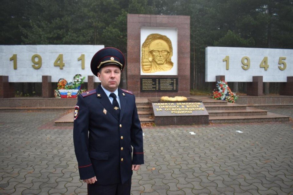     Майор полиции Стрежевого Анатолий Чурбаков борется за звание "Народного участкового". Фото: пресс-служба УМВД России по Томской области