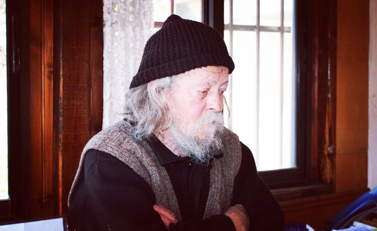 Гавриил Афонский — старец Святой горы Афон, один из самых известных в наше время греческих духовников.