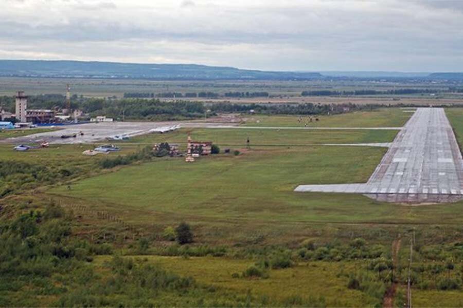 Аэропорт благовещенск фото ночью