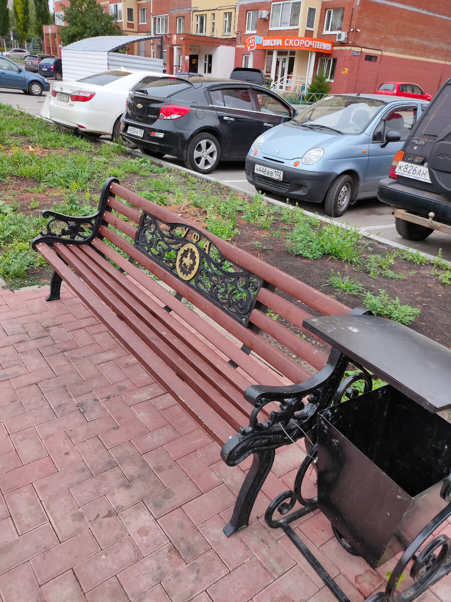 Здесь фотографии с новой аллеи Победы в нашем районе