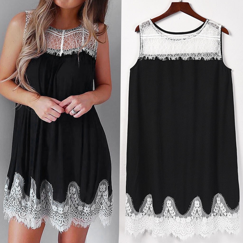 Платье с кружевом