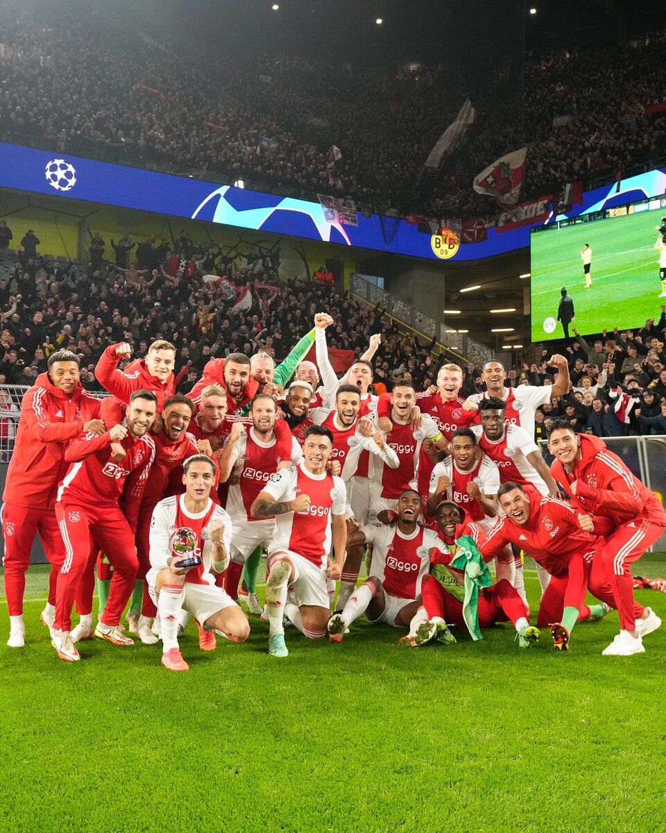 фото - ФК Аякс