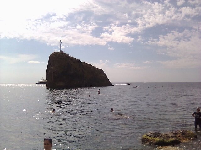 Это был последний летний отдых и морское купание, конечно в сентябре, конечно на всю катушку.-7