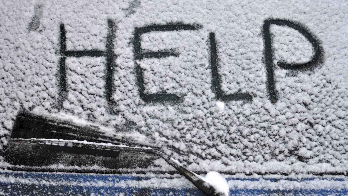 Особенностям выбора зимней резины была посвящена отдельная статья, сегодня мы расскажем как выбрать надёжные зимние щётки стеклоочистителя.