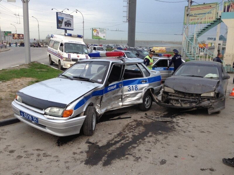 Аварии полицейских машин