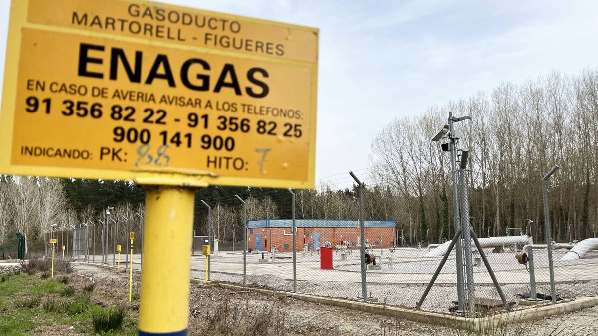 Незаконченный газопровод в Хостальрике, на испано-французской границе.