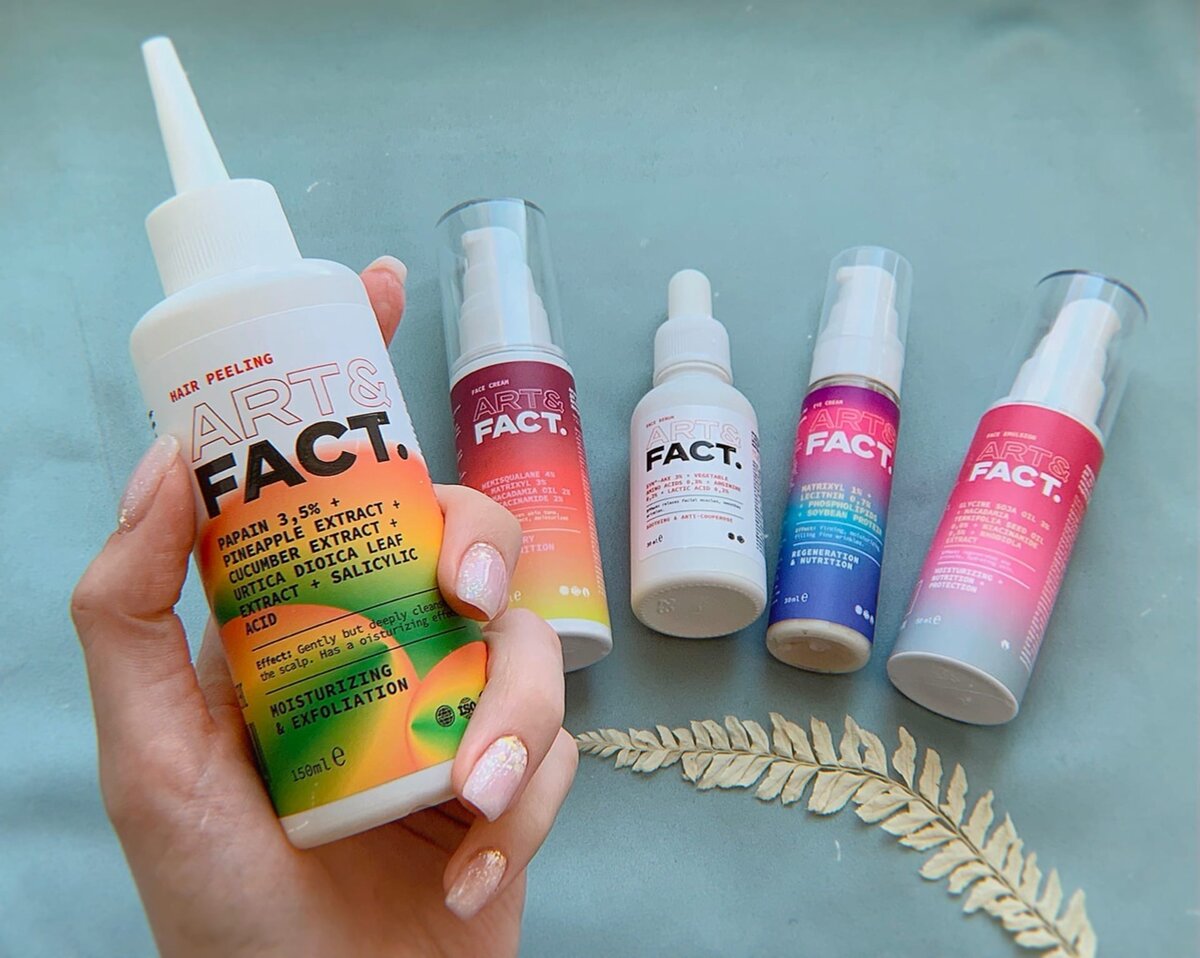 Здравствуйте :) Меня зовут Аня и я в постоянном поиске преображающих средств в уходе за собой, впечатлениями о которых делюсь в этом блоге. Подписывайся, чтобы не пропустить новые находки ❤️