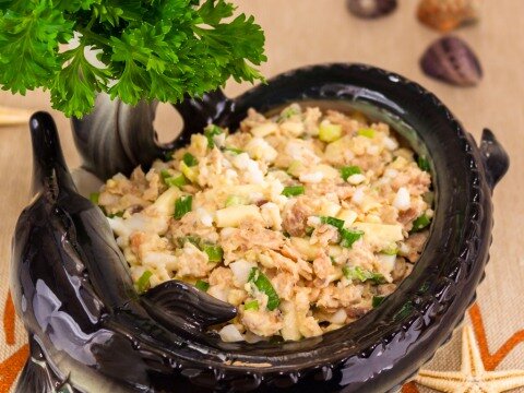 Салат из горбуши | Домашняя кулинария