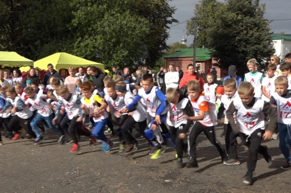    По Потешному двору – наперегонки!