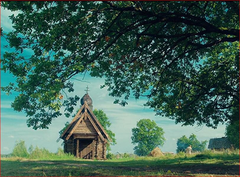 церковь в усадьбе Бадариных