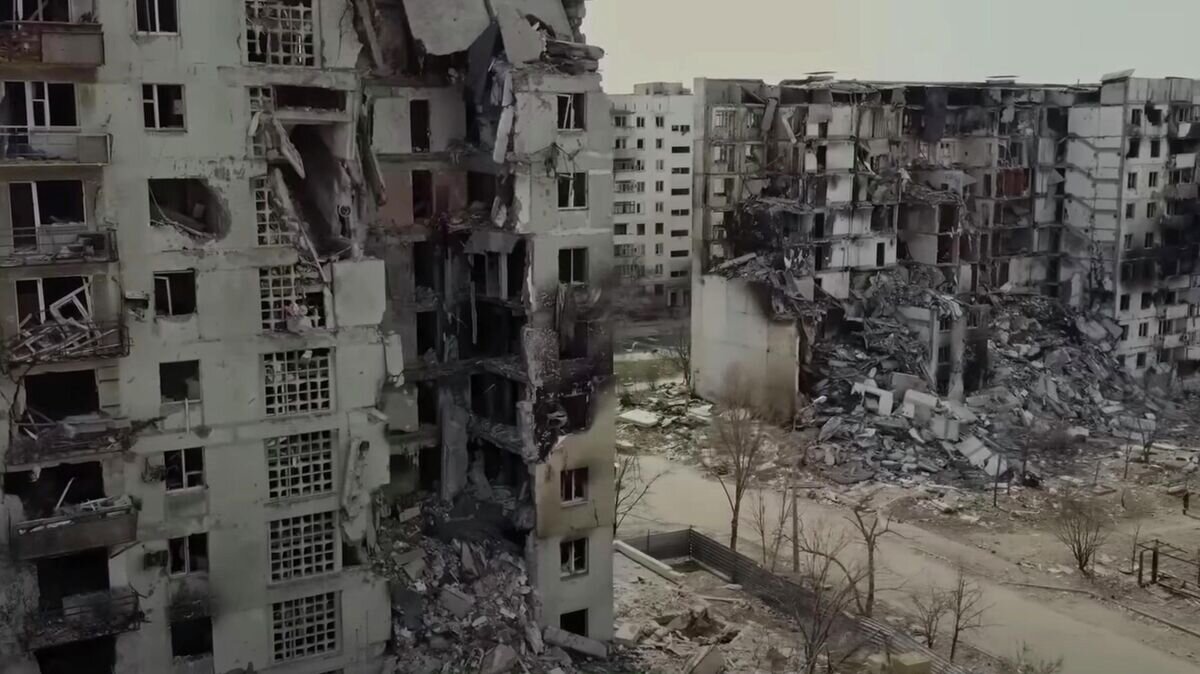    Кадр из фильма "Мариуполь. Русский город"© RT Россия