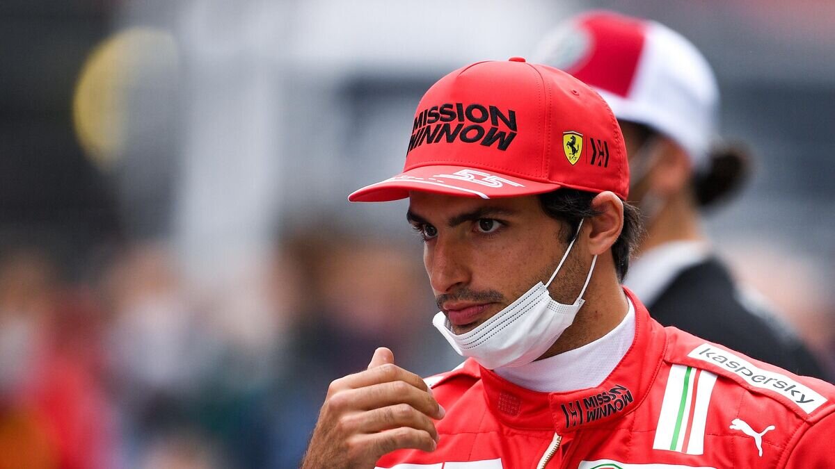    Пилот команды Scuderia Ferrari Карлос Сайнс © РИА Новости / Владимир Астапкович