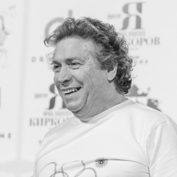     Умер режиссер Cirque du Soleil и шоу Филиппа Киркорова «Я» Франко Драгоне