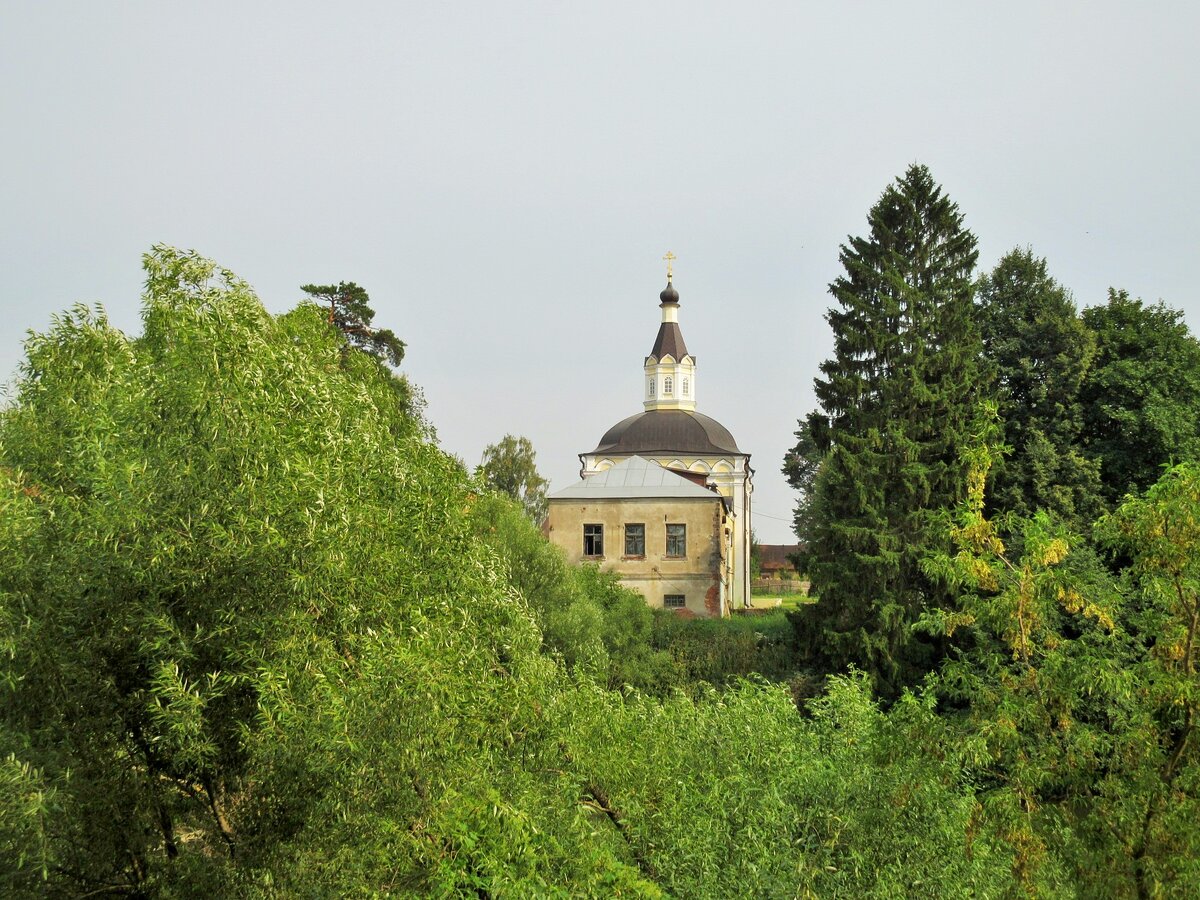 скит киновия. храм боголюбской иконы божией матери астрахань. киновия сергиев посад. боголюбская церковь сергиев посад. боголюбивая киновия сергиев посад.