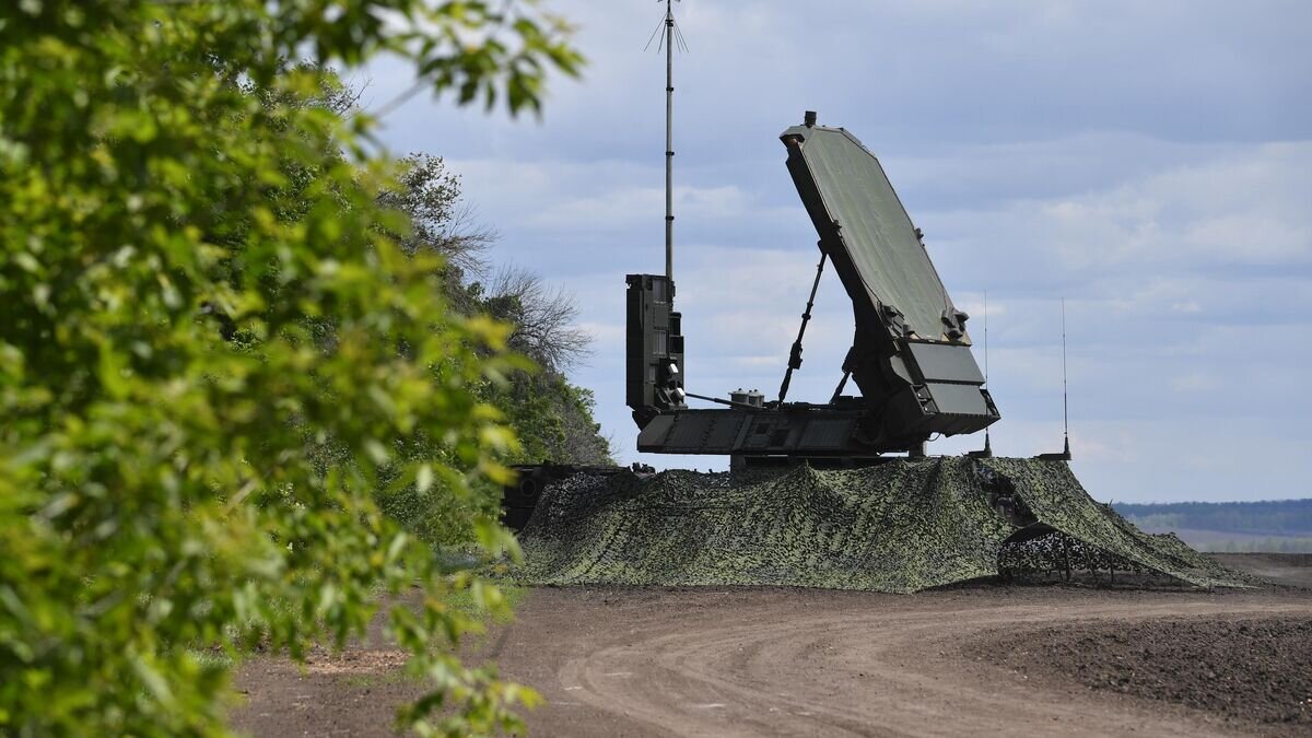    Работа зенитно-ракетной системы ПВО С-300В4 на Харьковском направлении© РИА Новости