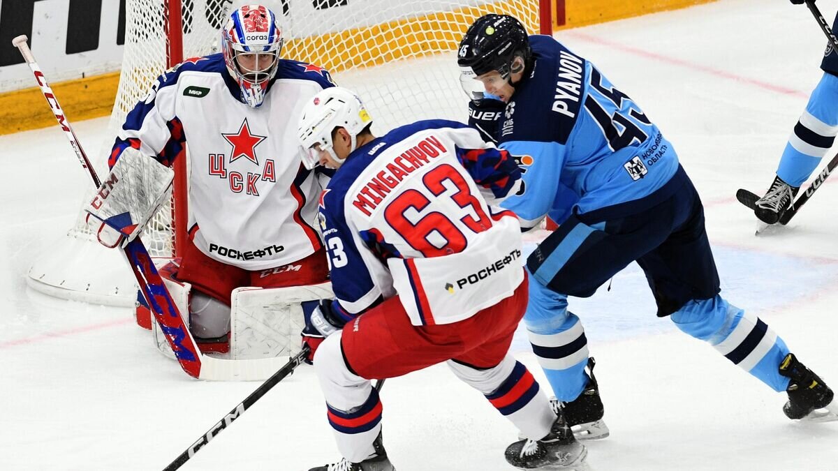    Хоккей. КХЛ. Матч "Сибирь" - ЦСКА© РИА Новости / Александр Кряжев