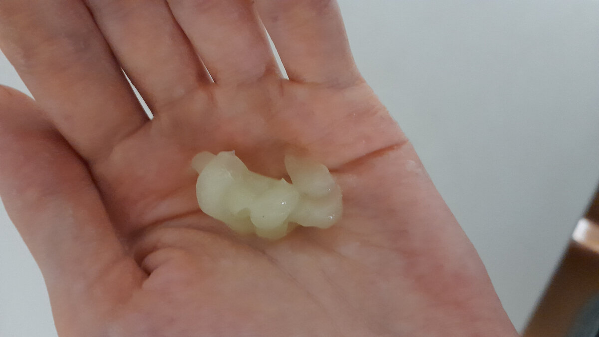 Такого количества мне хватает для всего лица