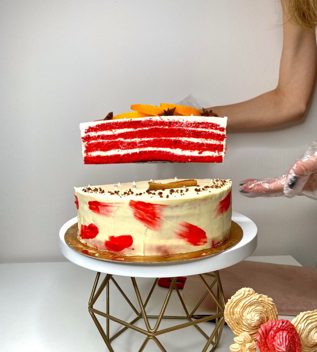 Мои работы сейчас: торт Красный бархат  