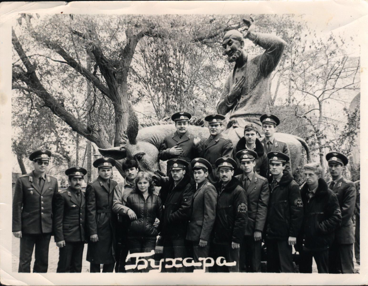 Бухара, у памятника Ходже Насреддину, 1986