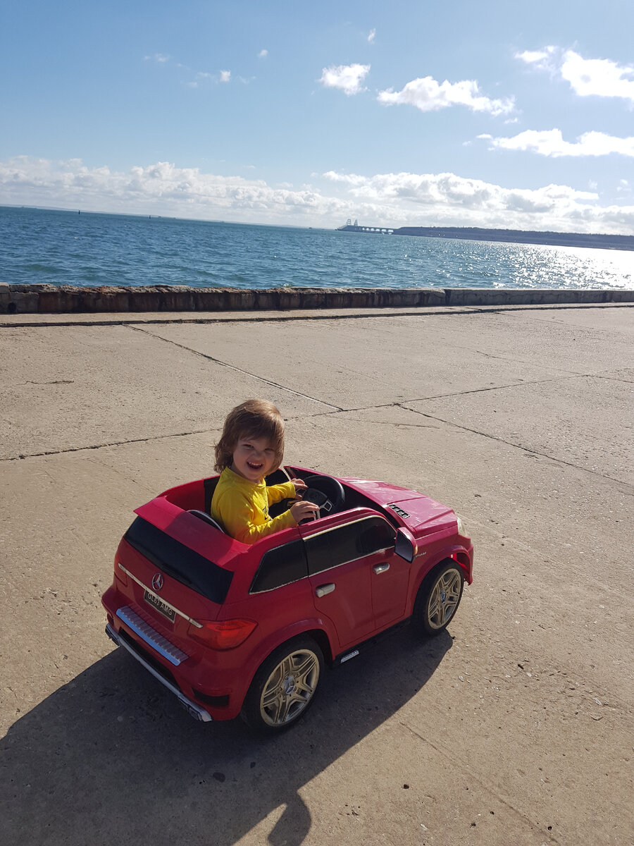 Керчь. Центральная набережная. 