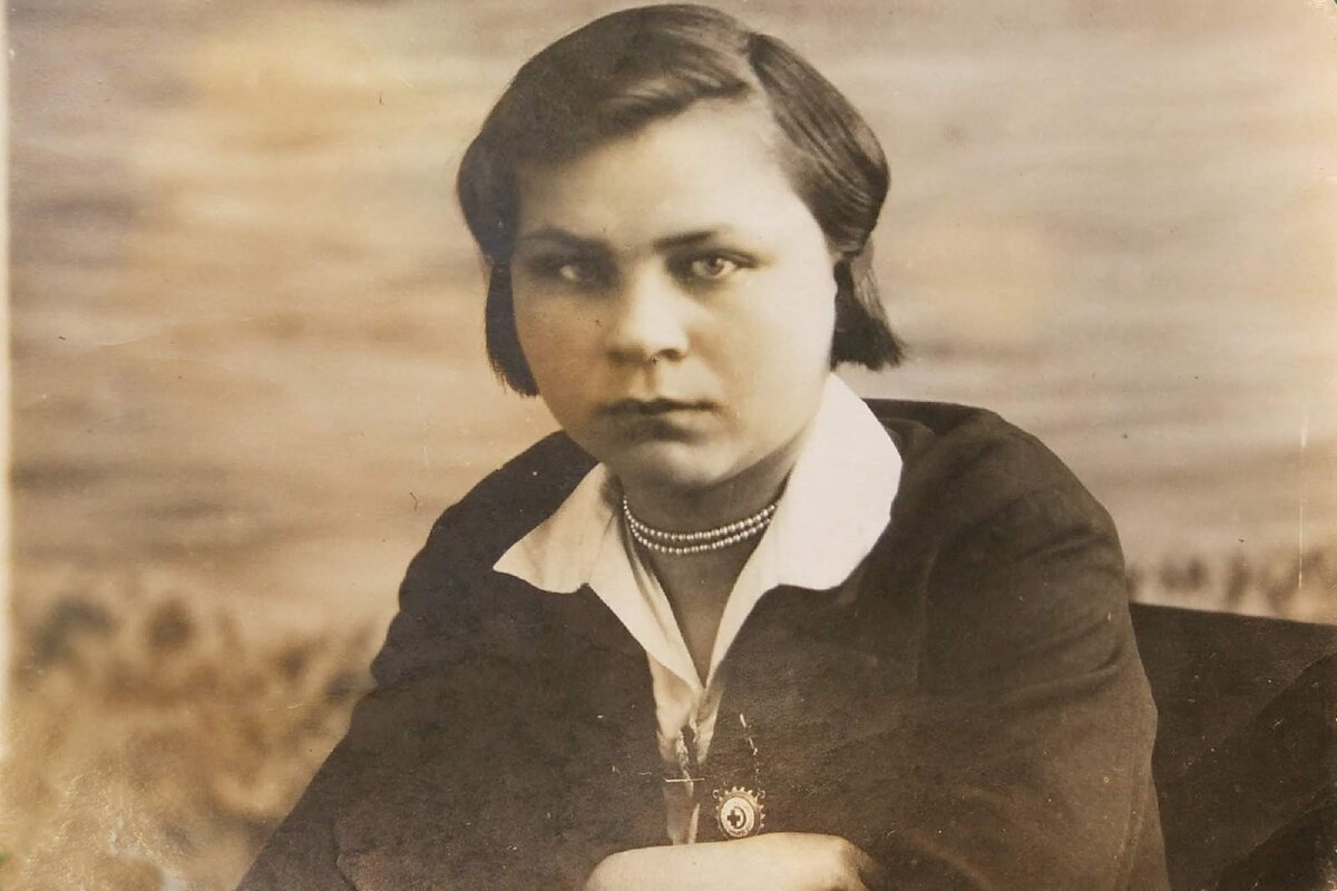 Бабушка в молодости. Фото: из личного архива Анастасии Горбатовой