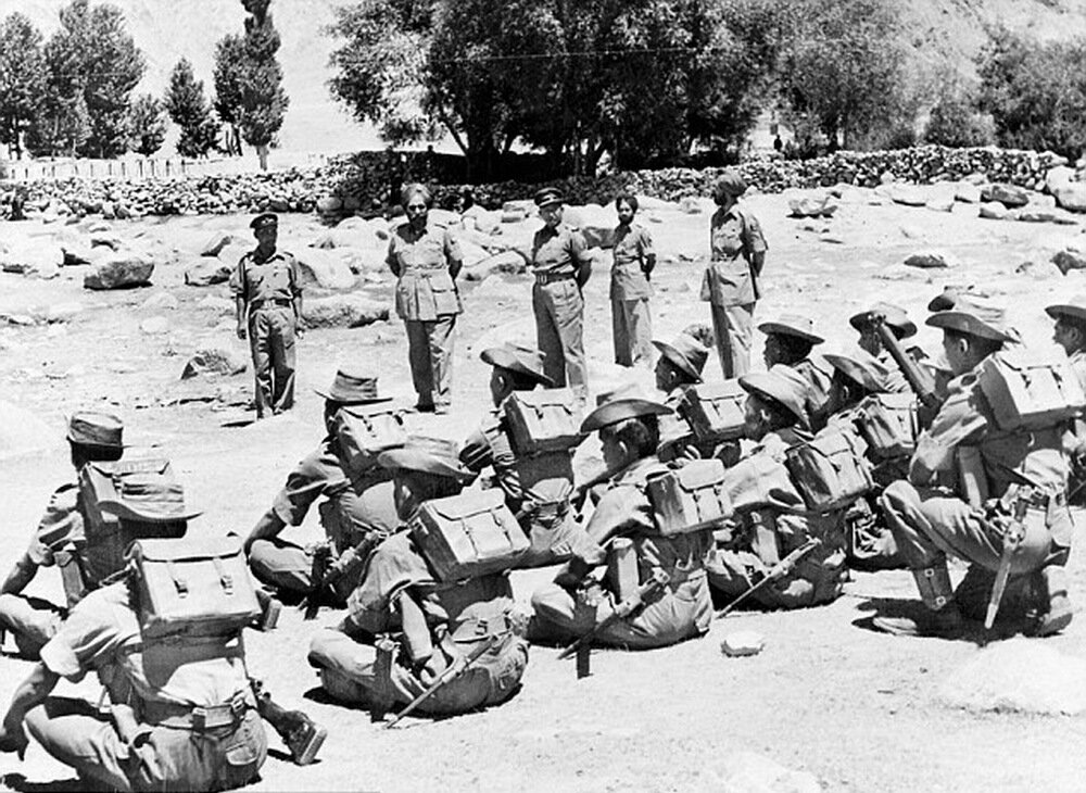 Поверка в индийских войсках во время китайско-индийской войны 1962 года