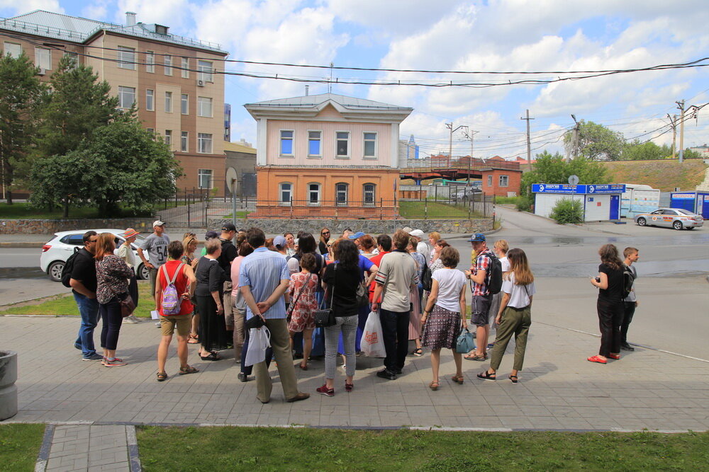 Пешая экскурсия по городу. Экскурсия по Новосибирску. Октябрьский район.