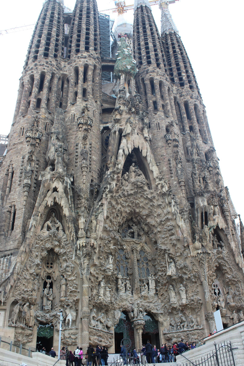 Саграда Фамилия (Basilica de la sagrada Familia)
