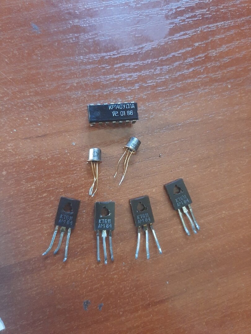 Осциллограф Н3017 учебный: обзор драгоценныx металлов. | Швaрц | Дзен