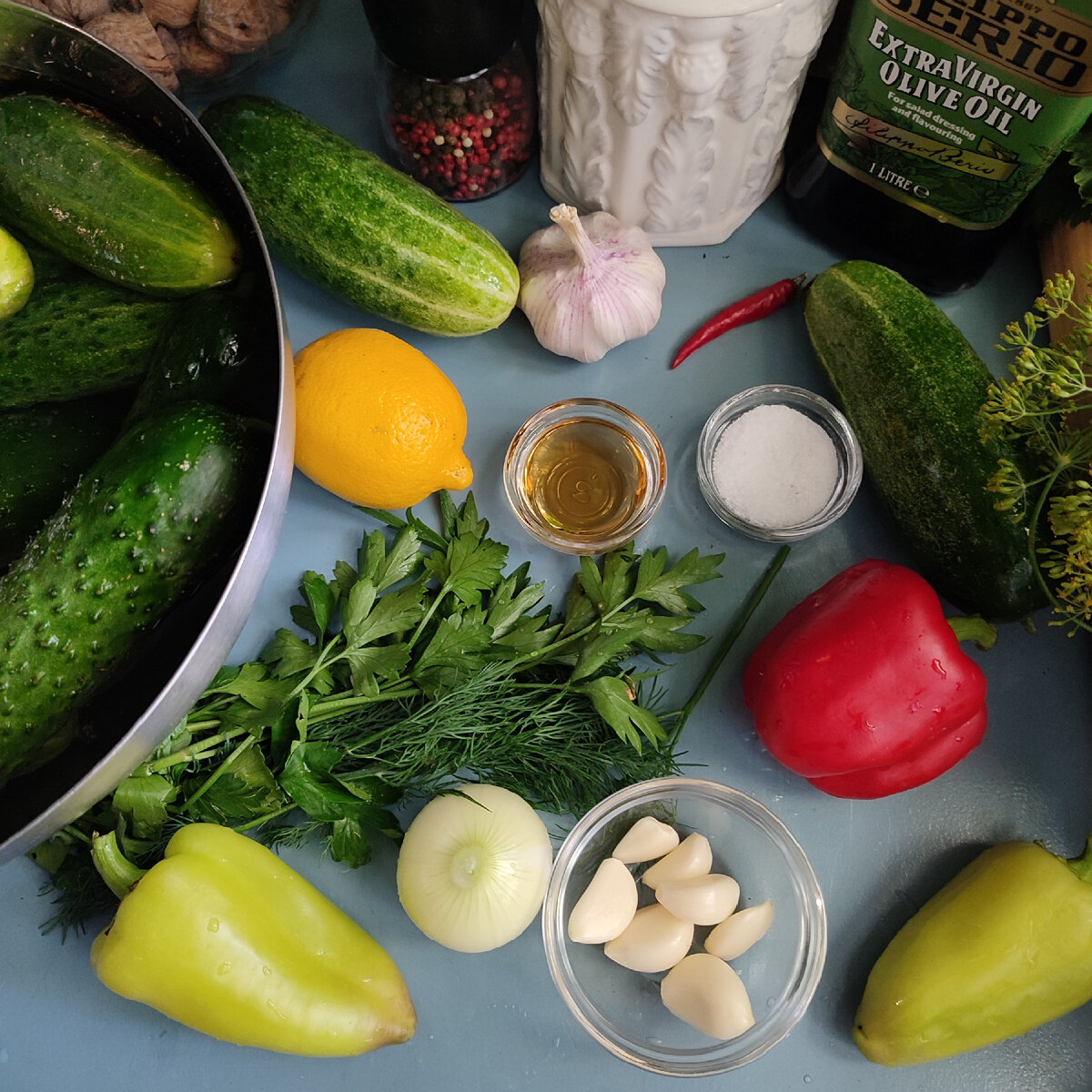 Вкусный, лёгкий и полезный супчик хорошо дополнит более сытные блюда. 