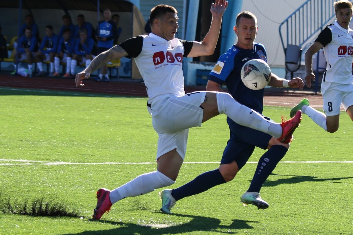 Три гола за 21 минуту. Неплохо для начала. ФОТО: ФК Ленинградец