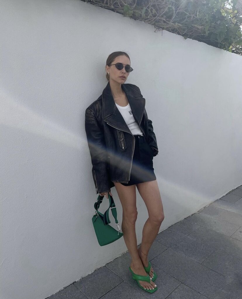     5 модных сочетаний с юбкой. Фото: @pernilleteisbaek