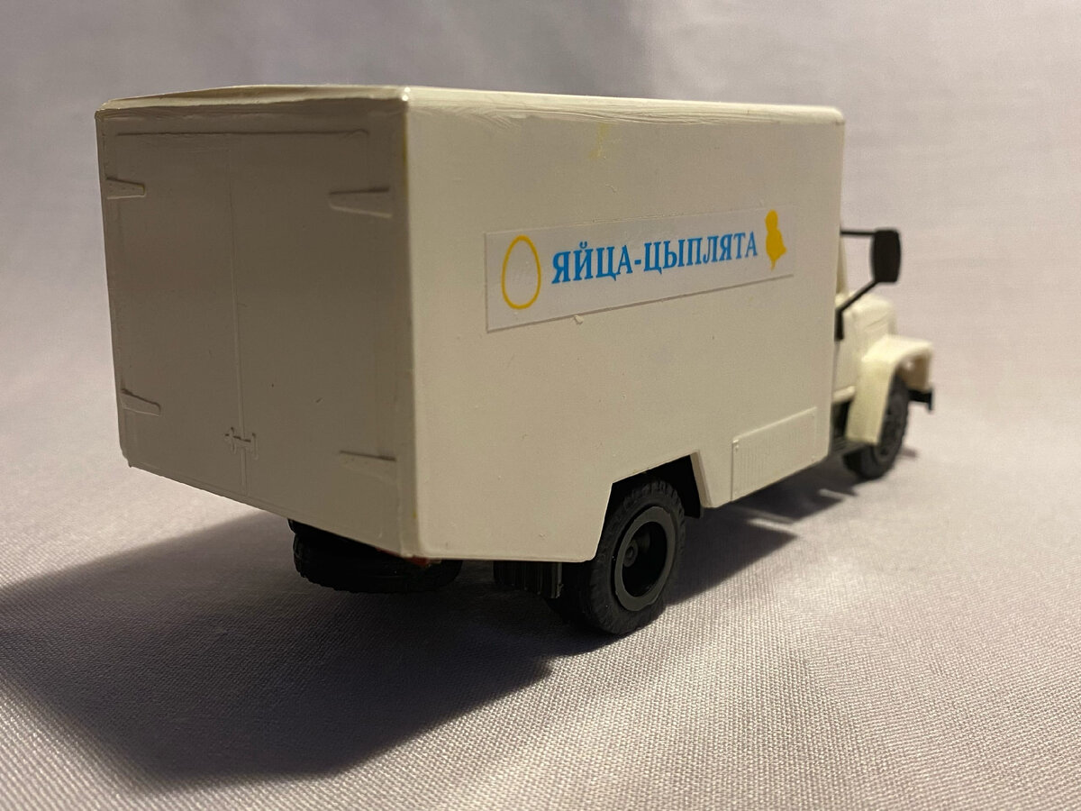 Газ 3307 "Яйца-Цыплята", Компаньон, ранний вариант.