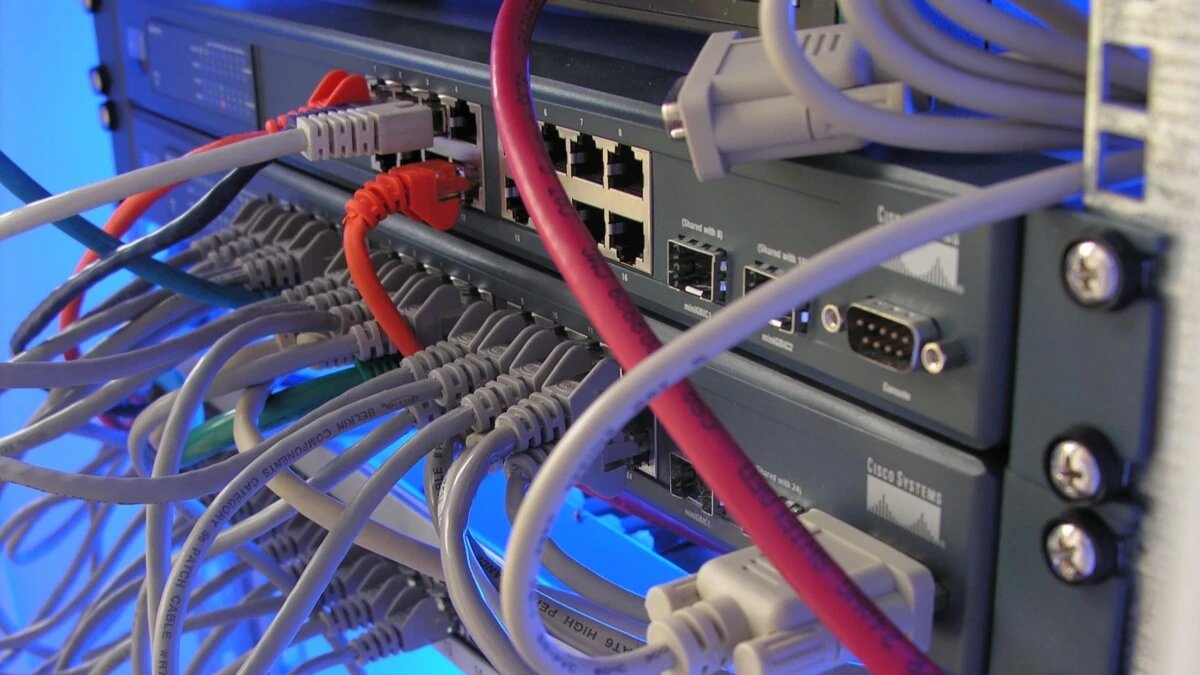 System terminated. Cable Modem Termination System. Интернет. Подключение к интернету картинки