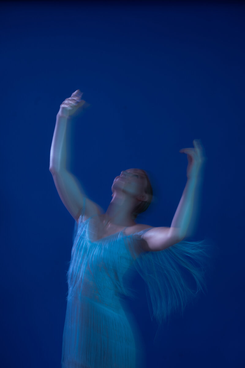 Танец и танцевально-двигательная терапия позволяют женщинам ощутить и осознать свою силу, красоту и внутреннюю опору.