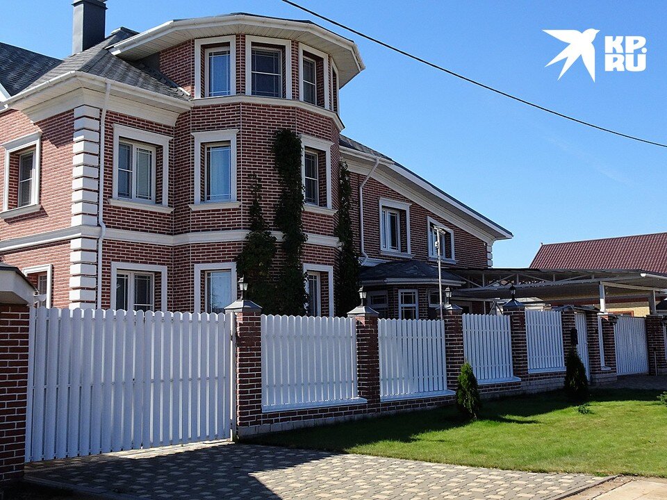     Так выглядит забор из евроштакетника Николай ВАРСЕГОВ