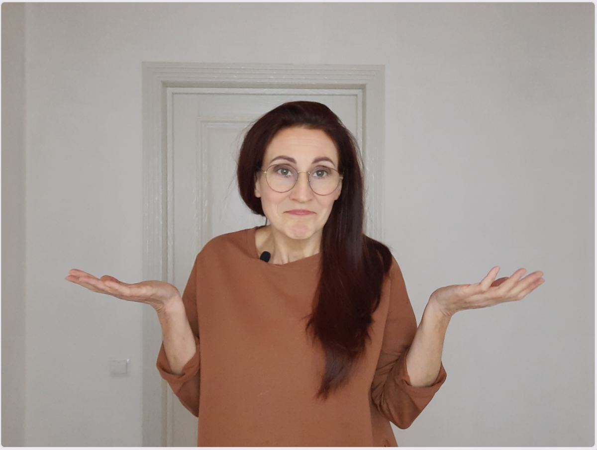 Светлана Долинина - консультант по вопросам супружеской измены, любовных треугольников и любовной зависимости. Знаю. Помогу.