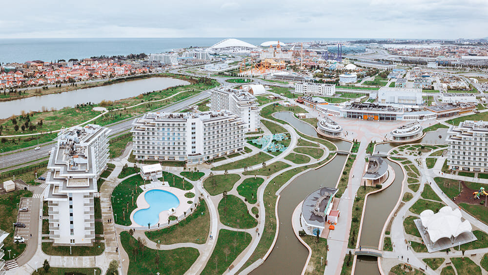    3  -  Sochi Park Hotel  Azimut 